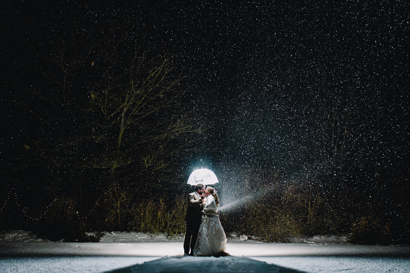 dodmoor-house-wedding-winter-snow-431