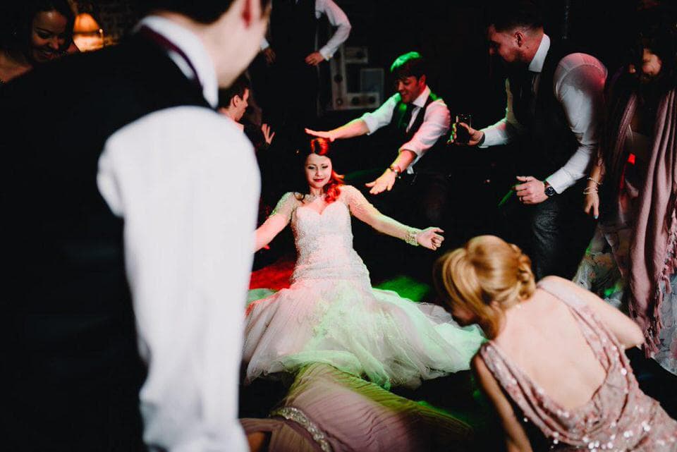 wedding-reception-dance-floor-photography00014