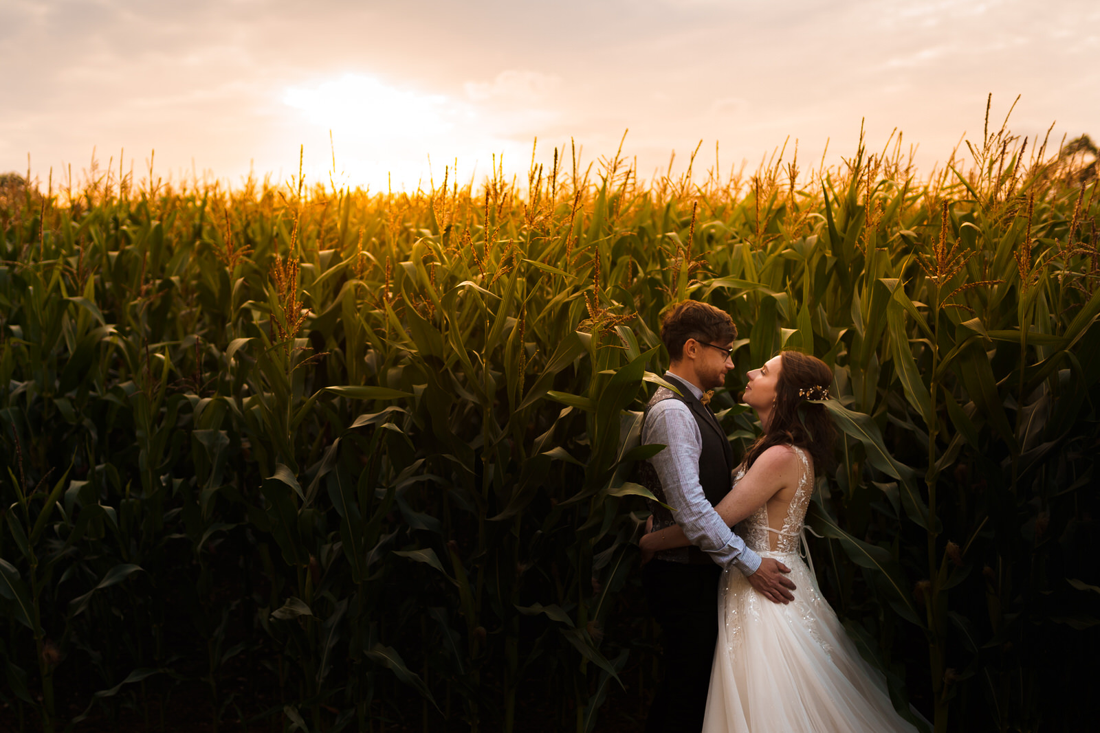 slapton-manor-summer-wedding-00024